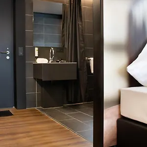  Hotell Nhi By Wmm
